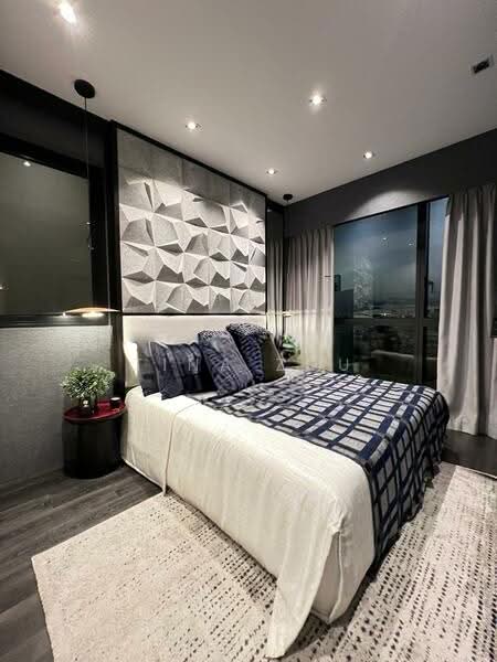 Blossoms By The Park, 9 Slim Barracks Rise, 4 Bedrooms, 1,884 sqft, Condominium For Sale, by Tina Zou, 500117826 - Bedroom - PropertyGuru.com.sg