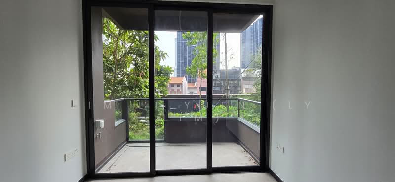 Midtown Modern, 16 Tan Quee Lan Street, 2 Bedrooms, 721 sqft, Condominium For Sale, by Lim Li Yuen (LY Lim), 500117827 - Balcony - PropertyGuru.com.sg