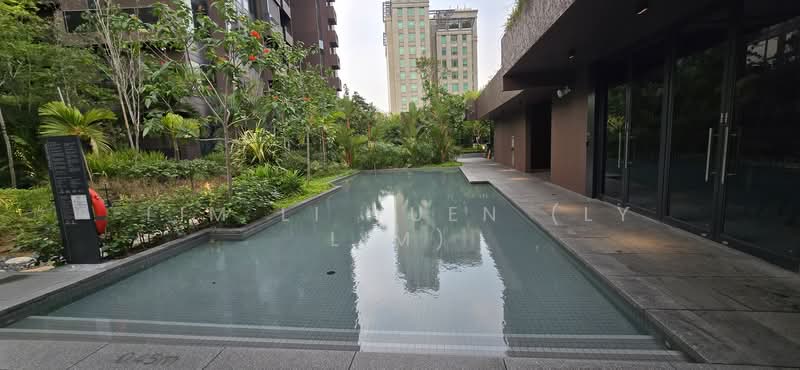 Midtown Modern, 16 Tan Quee Lan Street, 2 Bedrooms, 721 sqft, Condominium For Sale, by Lim Li Yuen (LY Lim), 500117827 - Estuary Pool - PropertyGuru.com.sg