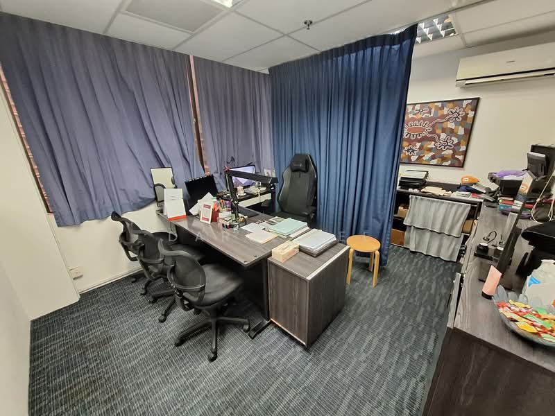 International Plaza, 10 Anson Road, 936 sqft, Office For Sale, by Daryl Lee ERA, 500117831 - Director's room - CommercialGuru.com.sg
