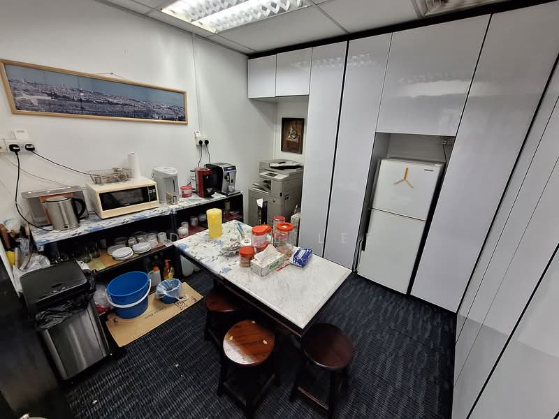 International Plaza, 10 Anson Road, 936 sqft, Office For Sale, by Daryl Lee ERA, 500117831 - Pantry - CommercialGuru.com.sg