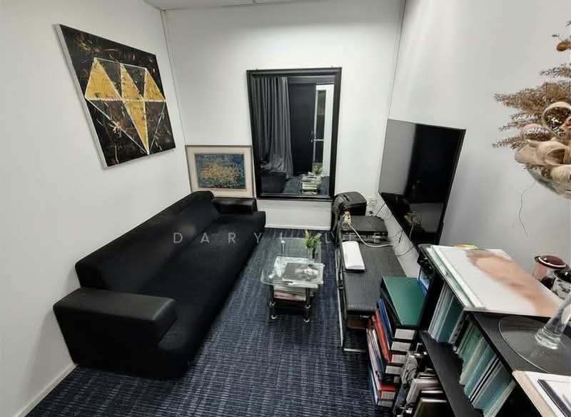 International Plaza, 10 Anson Road, 936 sqft, Office For Sale, by Daryl Lee ERA, 500117831 - Client reception - CommercialGuru.com.sg