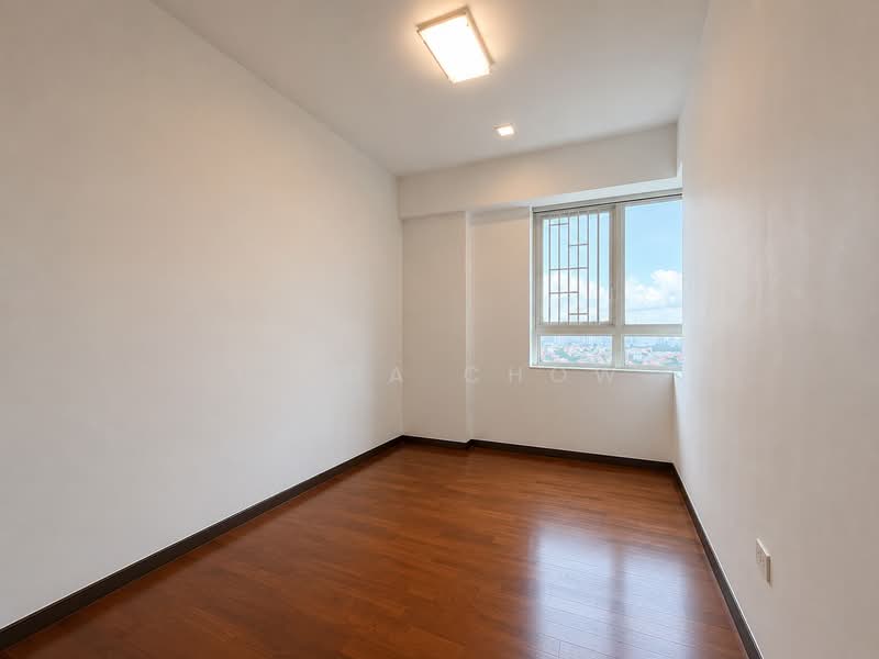 Goldenhill Park Condo, 60 Mei Hwan Drive, 3 Bedrooms, 1,335 sqft, Condominium For Sale, by Linda Chow, 500117843 - Bdrm 1 - ID generated without furniture - PropertyGuru.com.sg