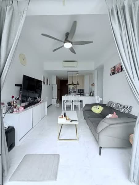 Adria, 12 Derbyshire Road, 2 Bedrooms, 689 sqft, Condominium For Sale, by Anthea Yeo 杨丽娇, 500117844 - Living Room - PropertyGuru.com.sg