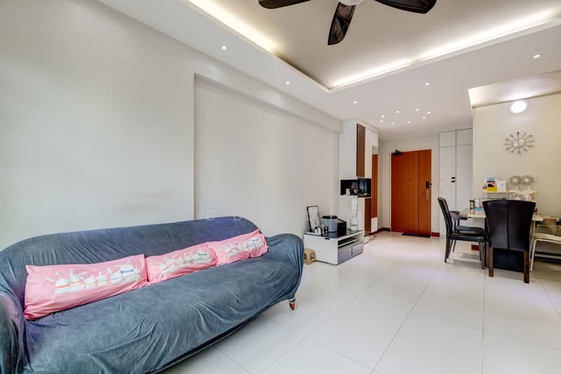 451B Sengkang West Way, 451B Sengkang West Way, 3 Bedrooms, 990 sqft, HDB Flat For Sale, by Eddy Lim, 500117861 - Living Room - PropertyGuru.com.sg