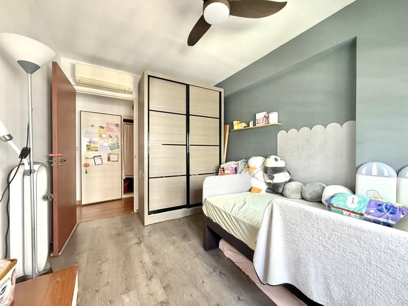 208B Punggol Place, 208B Punggol Place, 3 Bedrooms, 990 sqft, HDB Flat For Sale, by Kenneth Yeo, 500117880 - Bedroom - PropertyGuru.com.sg