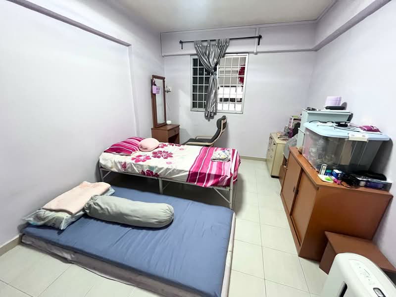 103 Bedok Reservoir Road, 103 Bedok Reservoir Road, 2 Bedrooms, 721 sqft, HDB Flat For Sale, by Ben Koh, 500117882 - Bedroom - PropertyGuru.com.sg