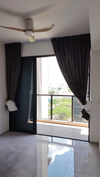 Tembusu Grand, 98 Jalan Tembusu, 2 Bedrooms, 743 sqft, Condominium For Rent, by Kelvin Koh, 500117893 - Balcony - PropertyGuru.com.sg