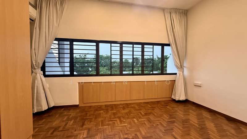 Clementi Park, 127 Sunset Way, 3 Bedrooms, 1,722 sqft, Condominium For Sale, by Julian Teo, 500117897 - Master Bedroom - PropertyGuru.com.sg