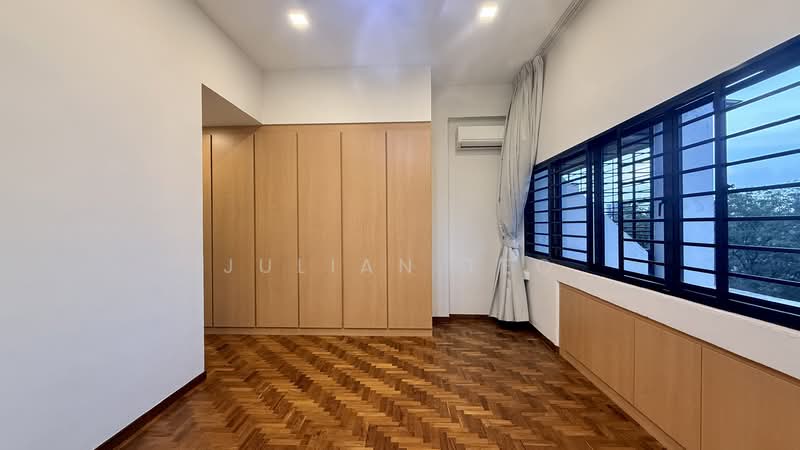 Clementi Park, 127 Sunset Way, 3 Bedrooms, 1,722 sqft, Condominium For Sale, by Julian Teo, 500117897 - Master Bedroom - PropertyGuru.com.sg