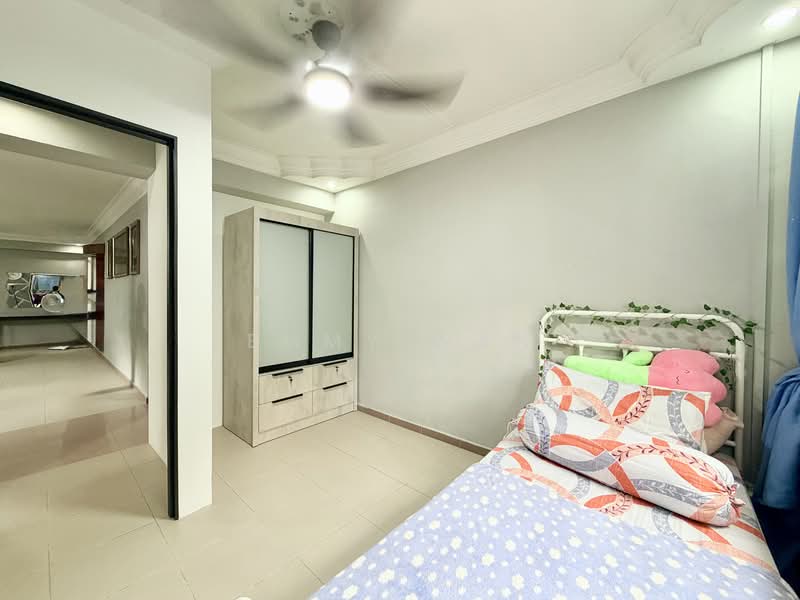775 Pasir Ris Street 71, 775 Pasir Ris Street 71, 4 Bedrooms, 1,378 sqft, HDB Flat For Sale, by Emmy Wan, 500117899 - Bedroom - PropertyGuru.com.sg