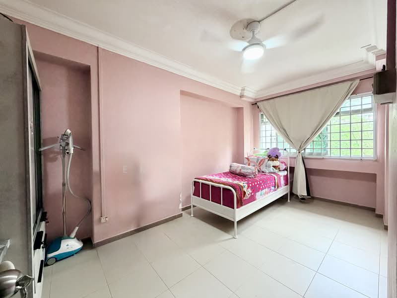 775 Pasir Ris Street 71, 775 Pasir Ris Street 71, 4 Bedrooms, 1,378 sqft, HDB Flat For Sale, by Emmy Wan, 500117899 - Bedroom - PropertyGuru.com.sg