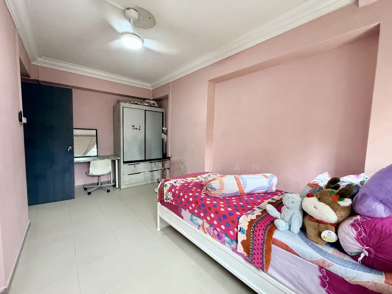 775 Pasir Ris Street 71, 775 Pasir Ris Street 71, 4 Bedrooms, 1,378 sqft, HDB Flat For Sale, by Emmy Wan, 500117899 - Bedroom - PropertyGuru.com.sg