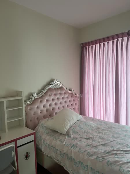 The Suites @ Central, 57-57A Devonshire Road, 3 Bedrooms, 1,378 sqft, Condominium For Rent, by Kevin Ng, 500117902 - Bedroom - PropertyGuru.com.sg