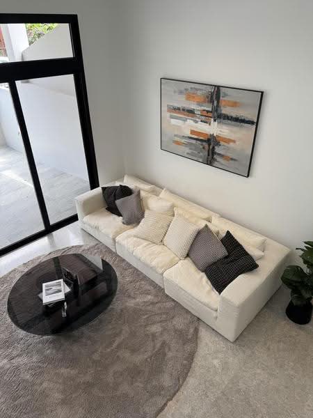 🔥BRAND NEW INTER TERRACE TOP SOON🔥, Sembawang / Yishun, 5 Bedrooms, 4,834 sqft, Terraced House For Sale, by Jeconiah Tan, 500117905 - Living Room - PropertyGuru.com.sg