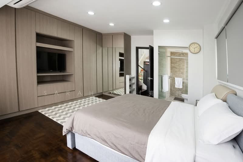 🦄 Rare Corner Terrace in Katong Area, Haig Road / Haig Lane / Haig Avenue, 4 Bedrooms, 3,200 sqft, Terraced House For Sale, by Sarah X. (郑雪梅), 500117906 - Bedroom - PropertyGuru.com.sg