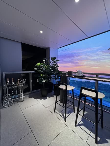 W Residences Marina View - Singapore, 22 Marina View, 3 Bedrooms, 1,249 sqft, Condominium For Sale, by Melina Yap, 500117917 - Balcony - PropertyGuru.com.sg