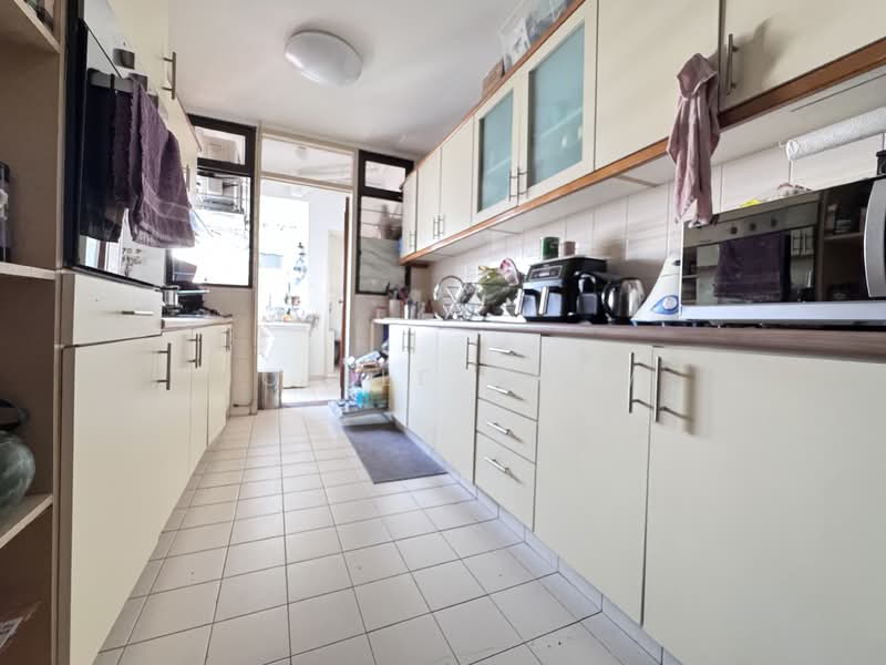 Tanglin Park, 1 Ridley Park, 4 Bedrooms, 1,981 sqft, Condominium For Sale, by Joelle Chew, 500117918 - PropertyGuru.com.sg