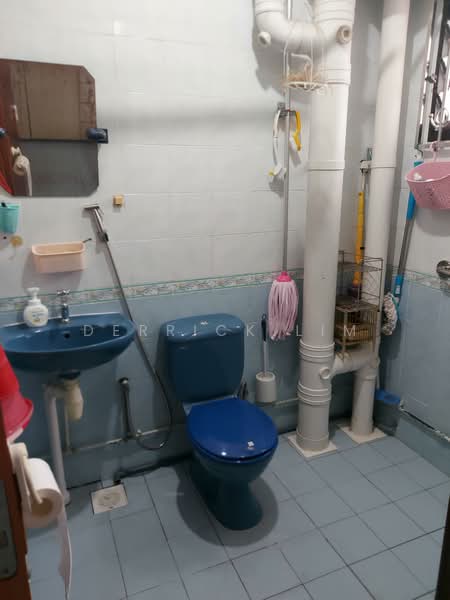 617 Senja Road, Senja Road, Room Rental, 100 sqft, HDB Flat For Rent, by Derrick Lim, 500117922 - Bathroom - PropertyGuru.com.sg