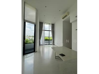 For Sale - The Crest