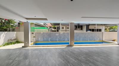 For Sale - 1km to Tao Nan. D15. Brand New Corner Terrace. Beautiful Modern House