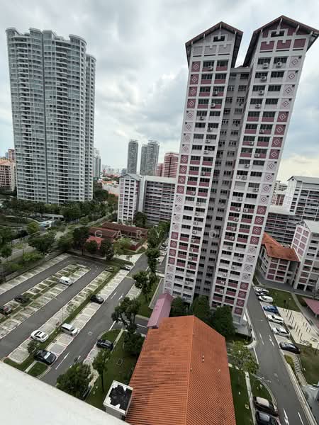 241 Bishan Street 22, 241 Bishan Street 22, 3 Bedrooms, 1,227 sqft, HDB Flat For Sale, by Gary Lo, 500117948 - PropertyGuru.com.sg