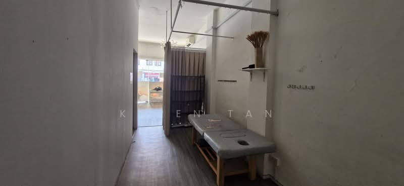 Ground floor @ North Bridge road, North bridge road, 800 sqft, Shop / Shophouse For Rent, by Karen Tan, 500117951 - Interior - CommercialGuru.com.sg