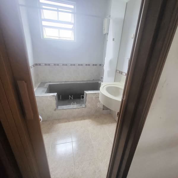 Master Bedroom near Serangoon MRT, , Room Rental, 220 sqft, Terraced House For Rent, by Cindy Fu 付小姐, 500117962 - PropertyGuru.com.sg