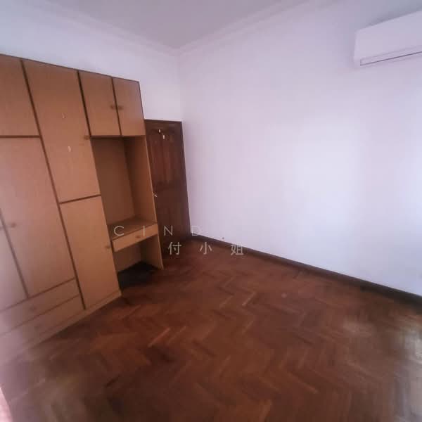 Cheap Common Bedroom near Serangoon MRT, , Room Rental, 150 sqft, Terraced House For Rent, by Cindy Fu 付小姐, 500117962 - Interior - PropertyGuru.com.sg