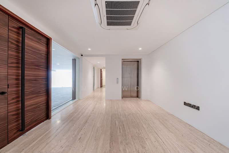 BRAND NEW ULTRA LUXURIOUS DETACHED HOUSE AT MT ROSIE, Mount Rosie, 8 Bedrooms, 16,031 sqft, Bungalow House For Sale, by James Wong, 500117964 - Corridor - PropertyGuru.com.sg