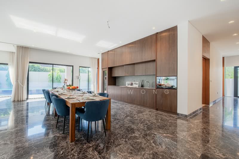 BRAND NEW ULTRA LUXURIOUS DETACHED HOUSE AT MT ROSIE, Mount Rosie, 8 Bedrooms, 16,031 sqft, Bungalow House For Sale, by James Wong, 500117964 - Dining Room - PropertyGuru.com.sg