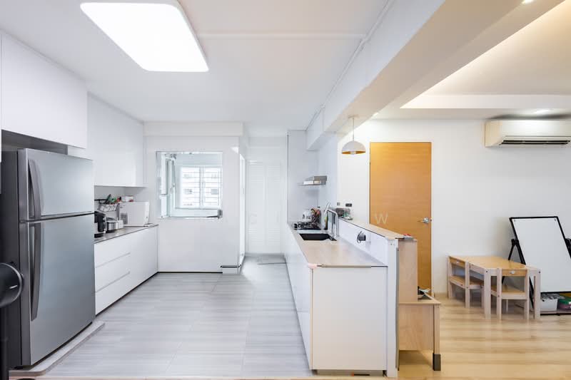 338 Tampines Street 33, 338 Tampines Street 33, 3 Bedrooms, 1,152 sqft, HDB Flat For Sale, by Gracia Ow, 500117978 - Kitchen - PropertyGuru.com.sg