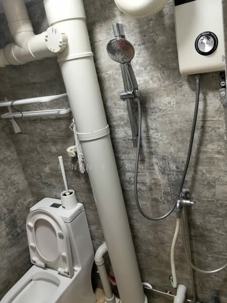 61 Telok Blangah Heights, 61 Telok Blangah Heights, Room Rental, 80 sqft, HDB Flat For Rent, by Jenny Chan, 500118003 - Bathroom - PropertyGuru.com.sg