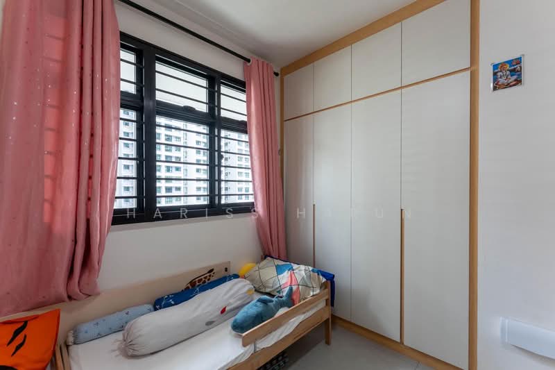 415C Northshore Drive, 415C Northshore Drive, 3 Bedrooms, 1,011 sqft, HDB Flat For Sale, by Hariss Harun, 500118015 - Bedroom - PropertyGuru.com.sg