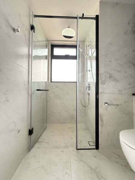 Sceneca Residence, Tanah Merah Kechil Link, 3 Bedrooms, 1,163 sqft, Condominium For Rent, by Christine Nga, 500118018 - Master Shower - PropertyGuru.com.sg