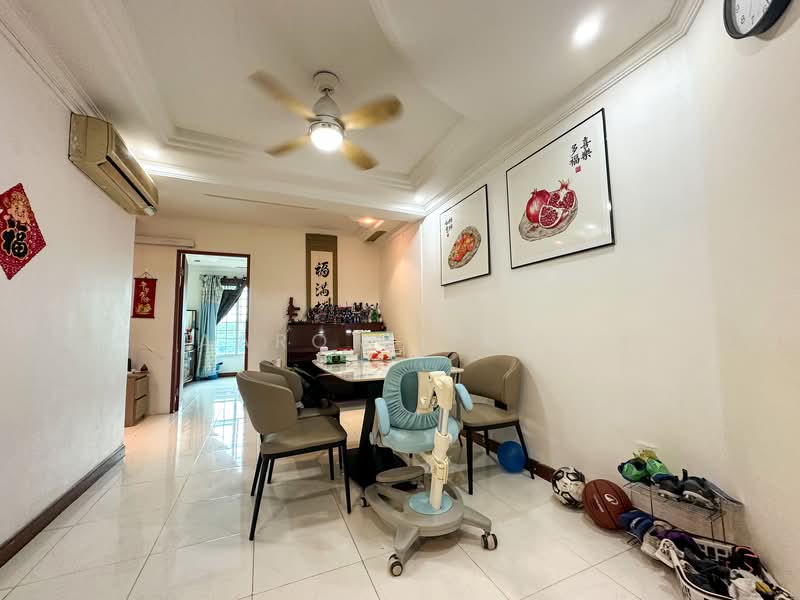 Melville Park, 18 Simei Street 1, 2 Bedrooms, 936 sqft, Apartment For Sale, by Aaron Liong, 500118023 - Dining Room - PropertyGuru.com.sg