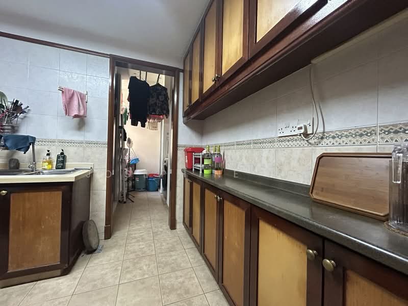 High Oak Condo, 11 Toh Tuck Road, 3 Bedrooms, 1,163 sqft, Condominium For Sale, by Josephine Teo, 500118031 - Kitchen - PropertyGuru.com.sg