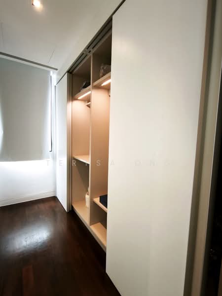 Lloyd SixtyFive, 65 Lloyd Road, 3 Bedrooms, 3,638 sqft, Condominium For Rent, by Terisa Ong, 500118036 - Walk-in Wardrobe  - PropertyGuru.com.sg