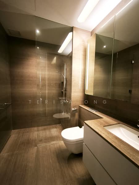 Lloyd SixtyFive, 65 Lloyd Road, 3 Bedrooms, 3,638 sqft, Condominium For Rent, by Terisa Ong, 500118036 - Bathroom 2 - PropertyGuru.com.sg