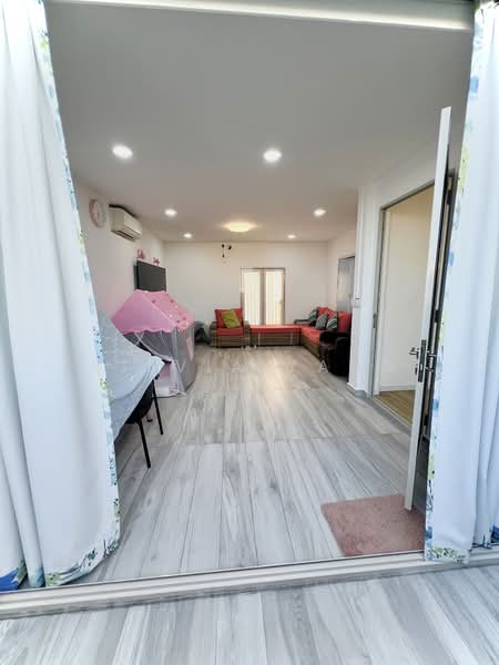 Heron Bay, 61 Upper Serangoon View, 4 Bedrooms, 2,002 sqft, Executive Condominium For Sale, by Silvia Yang, 500118043 - PropertyGuru.com.sg