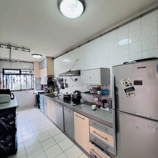 304A Anchorvale Link, 304A Anchorvale Link, 3 Bedrooms, 968 sqft, HDB Flat For Sale, by Yin Zhi (Xavier Yin), 500118066 - Kitchen - PropertyGuru.com.sg