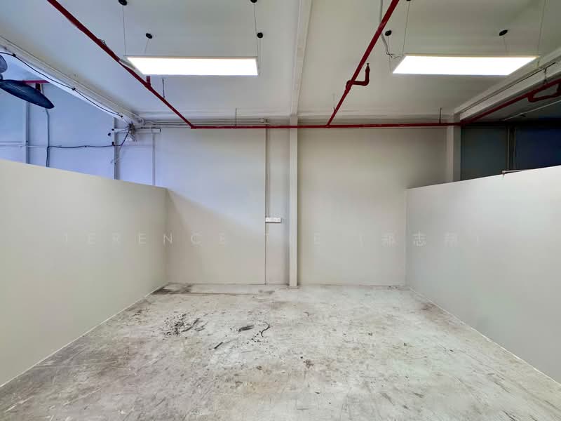 Kb Industrial Building, 10 Kaki Bukit Road 1, 4,542 sqft, Factory / Workshop (B2) For Sale, by Terence Tee (郑志翔), 500118076 - Interior - CommercialGuru.com.sg
