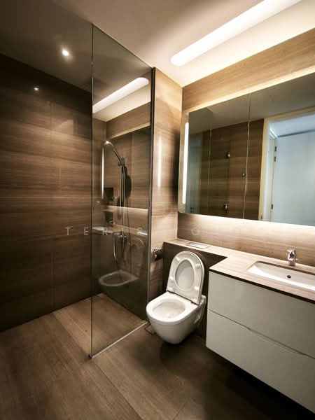 Lloyd SixtyFive, 65 Lloyd Road, 3 Bedrooms, 2,422 sqft, Condominium For Rent, by Terisa Ong, 500118077 - Bathroom 1 - PropertyGuru.com.sg