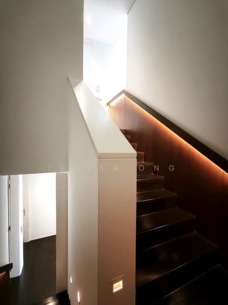 Lloyd SixtyFive, 65 Lloyd Road, 3 Bedrooms, 2,422 sqft, Condominium For Rent, by Terisa Ong, 500118077 - Stairway - PropertyGuru.com.sg