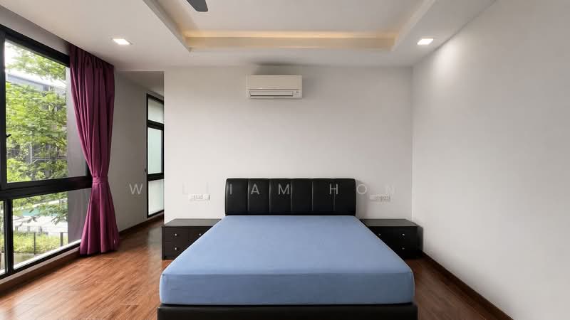 Modern 3.5 Storey Landed with Lift & Pool along Jln Kemuning. Walk to the MRT, bus, and mall, Jalan Salang / Jalan Malu-Malu / Jalan Kemuning, 10+ Bedrooms, 9,343 sqft, Semi-Detached House For Sale, by William Hong, 500118084 - Bedroom - PropertyGuru.com.sg