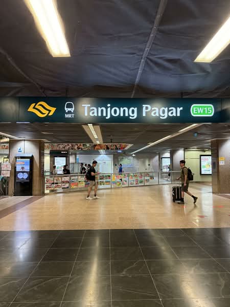 International Plaza, 10 Anson Road, 2,177 sqft, Office For Sale, by Ricky Tan, 500118086 - Lobby - CommercialGuru.com.sg