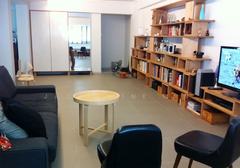 133 Pasir Ris Street 11, 133 Pasir Ris Street 11, 3 Bedrooms, 1,582 sqft, HDB Flat For Sale, by Jacqueline Tan, 500118100 - Living Room - PropertyGuru.com.sg