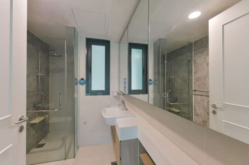 The Lakefront Residences, 46 Lakeside Drive, 3 Bedrooms, 2,099 sqft, Condominium For Rent, by Angel Luo, 500118103 - Bathroom - PropertyGuru.com.sg