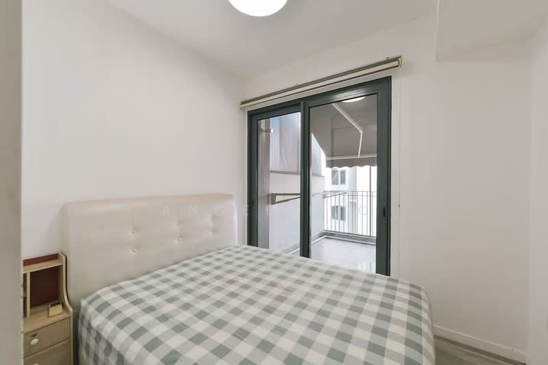 The Lakefront Residences, 46 Lakeside Drive, 3 Bedrooms, 2,099 sqft, Condominium For Rent, by Angel Luo, 500118103 - Bedroom - PropertyGuru.com.sg