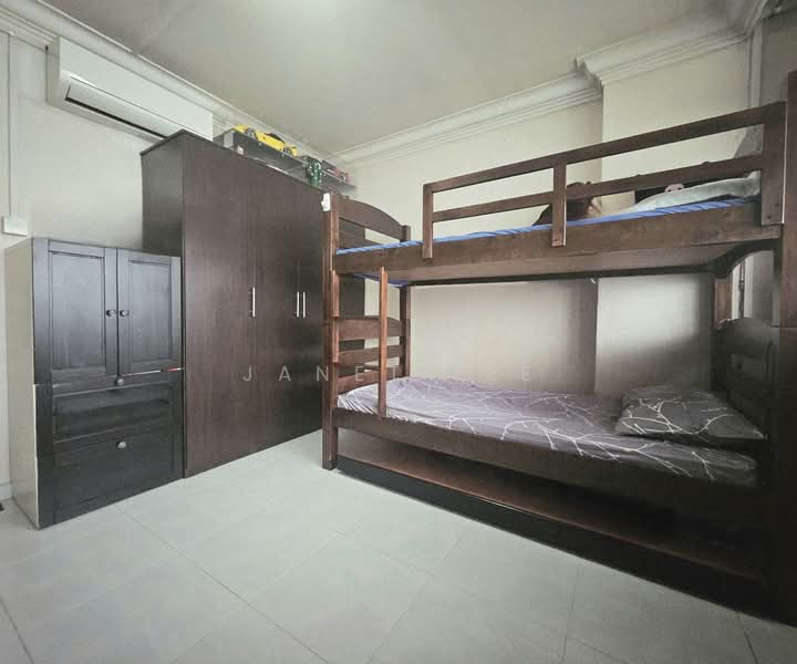 923 Hougang Avenue 9, 923 Hougang Avenue 9, 3 Bedrooms, 1,076 sqft, HDB Flat For Sale, by Janet Lee, 500118126 - Bedroom - PropertyGuru.com.sg